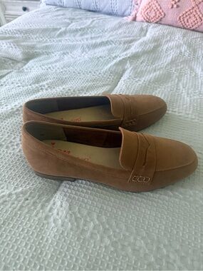 Jellycat Cognac Suede Penny Loafers